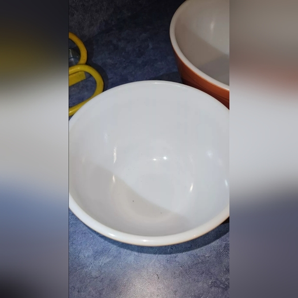 Vintage Pyrex Autumn Harvest Wheat Mixing Bowl Nesting Set of 4- 401 402 403 404 - Picture 12 of 12